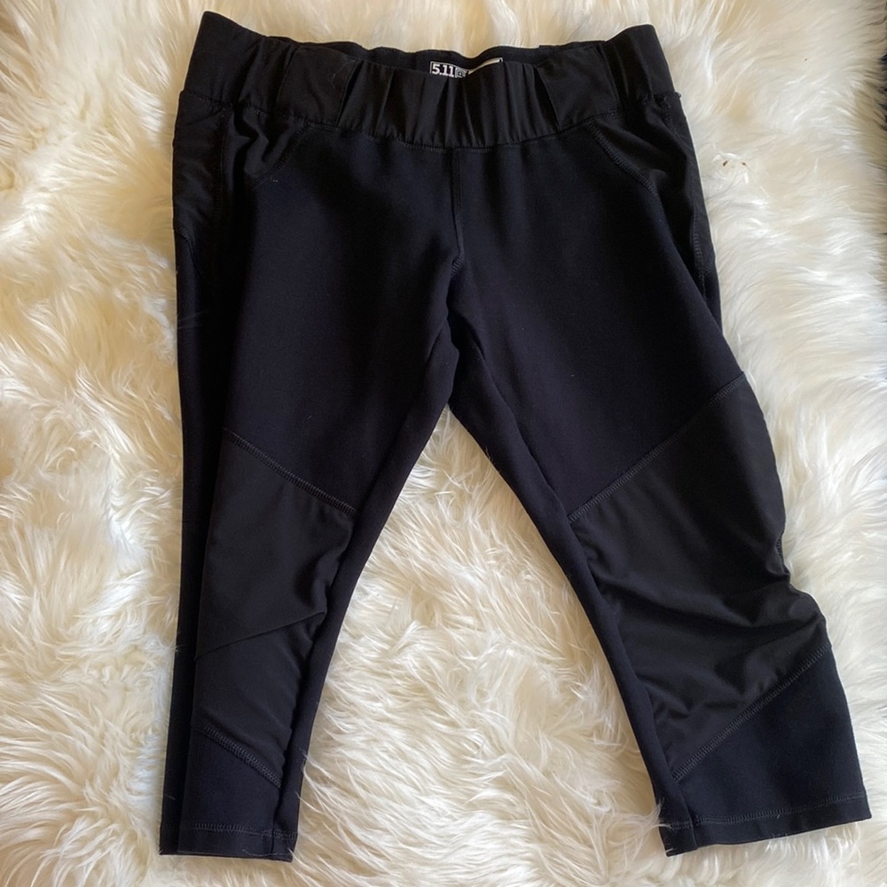 5.11 Tactical Cropped Leggings
